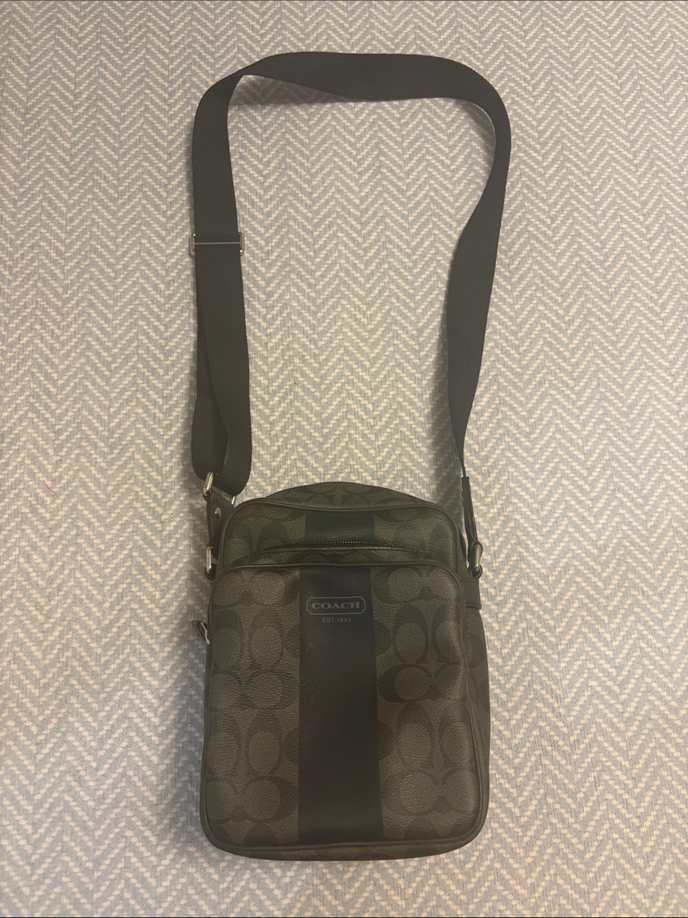 Coach Signature crossbody